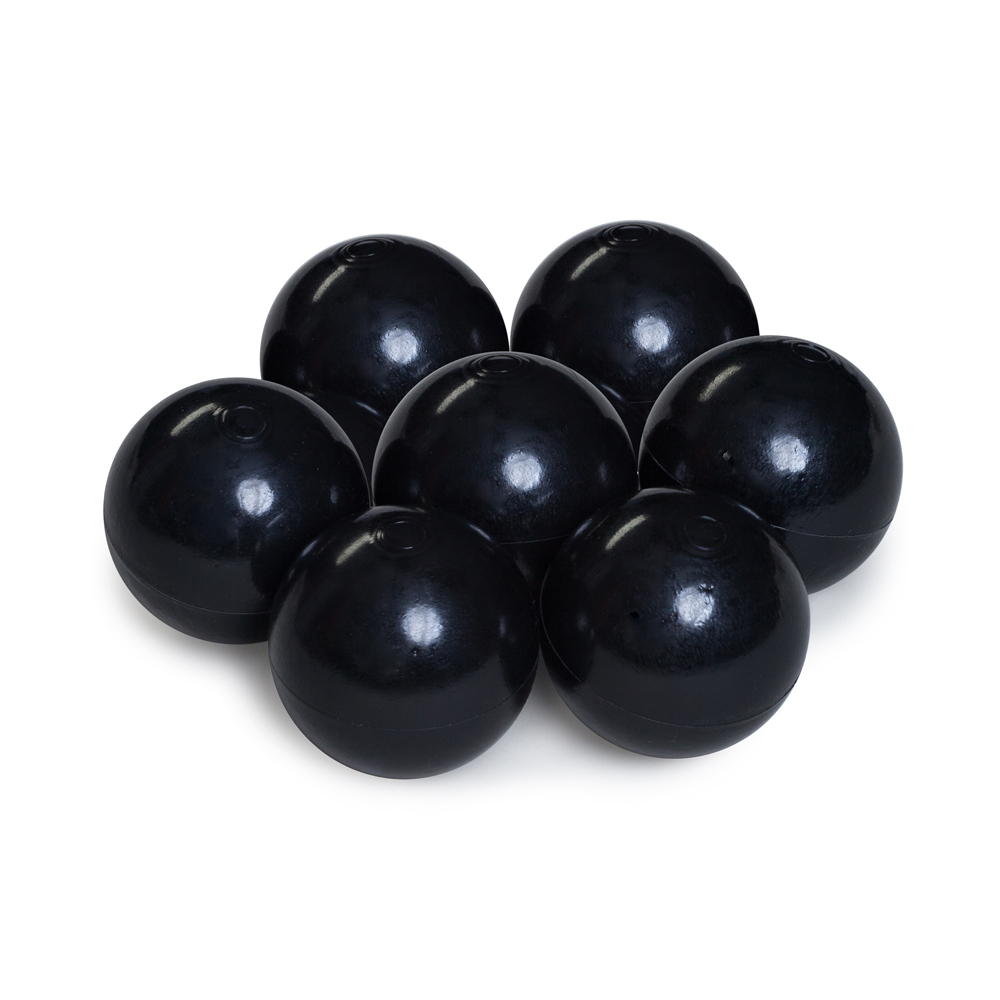 Color of the balls: the black